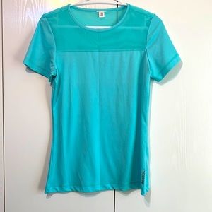 Blue short sleeve sport top